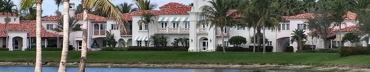 Naples Town Hall